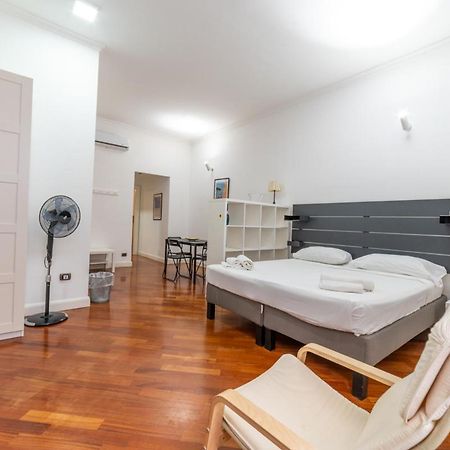 Апартаменты Via Atri 25 Неаполь Экстерьер фото